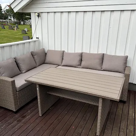 펜션 3-Bedroom Home Near The Canal *